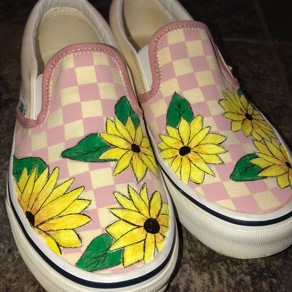 CUSTOM SHOES - Picture 10 of 15